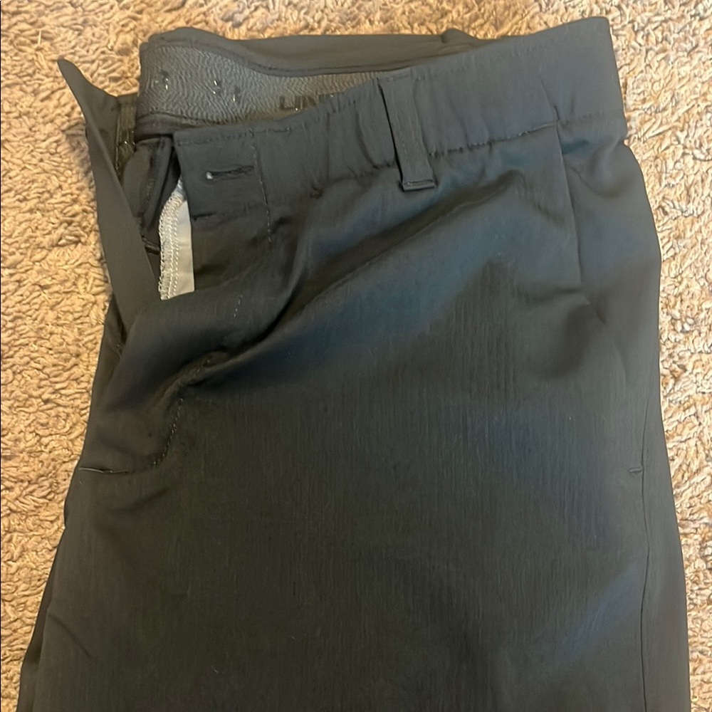 Under Armour Men's Black Pants